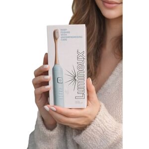 Lumineux Rechargeable Electric Toothbrush Crystalline Blue Bamboo Brush Head New